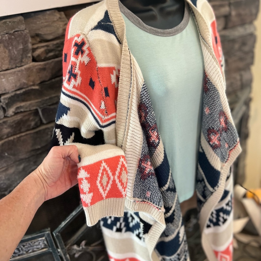 Aztec Sweater Small - Picture 3 of 4